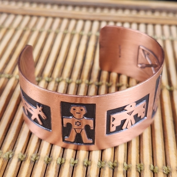 Vintage Bracelet - Copper Cuff Bracelet, Storyteller Bracelet - Picture 7 of 8